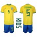 Brasilien Casemiro #5 Replika Babykläder Hemma matchkläder barn VM 2022 Korta ärmar (+ Korta byxor)